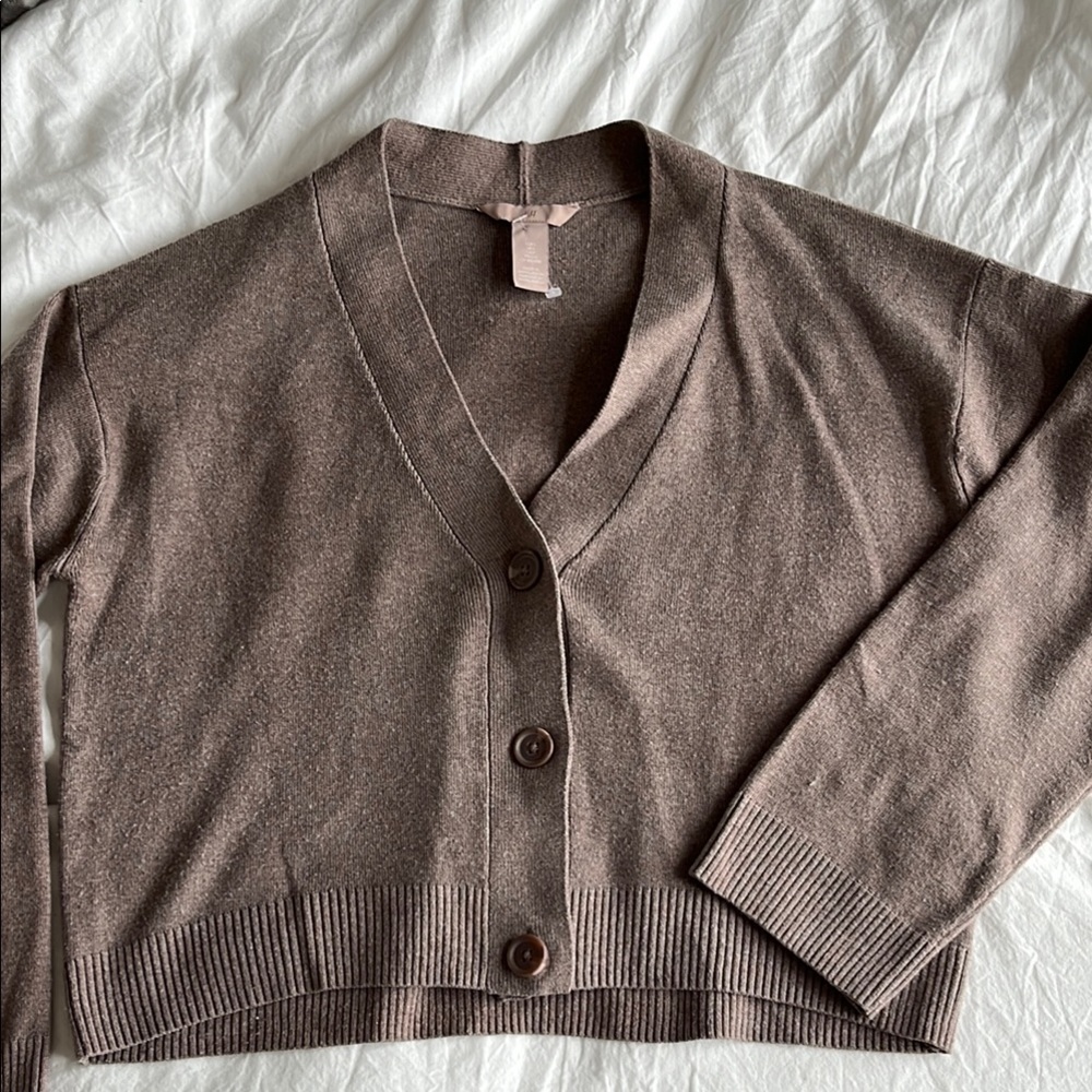 H&M Brown Button-Up Women's Sweater